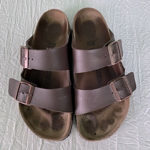 Gently worn chocolate brown Birkenstock’s size 38